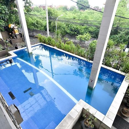Reddoorz Plus @ Raya Legian Exteriér fotografie