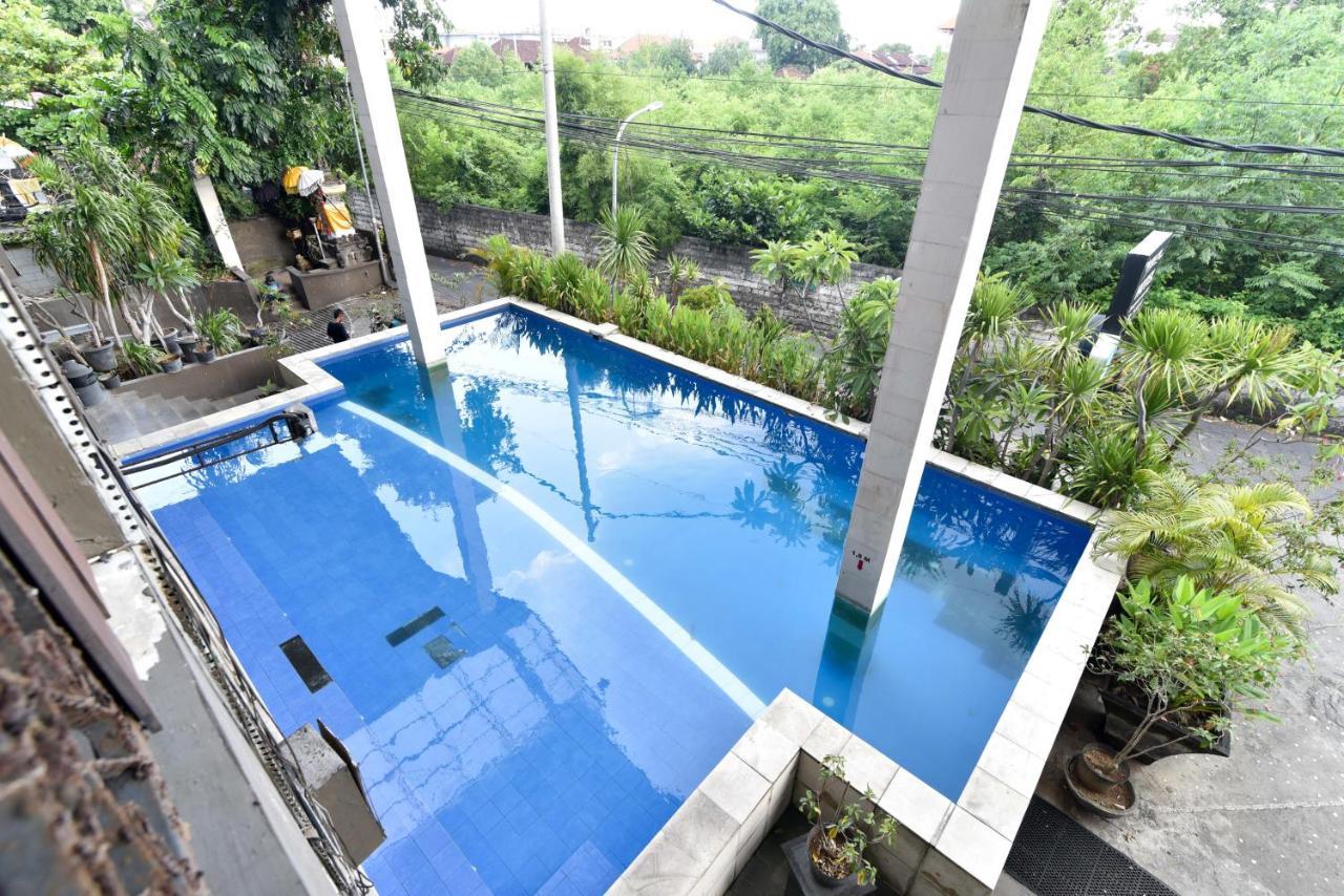 Reddoorz Plus @ Raya Legian Exteriér fotografie