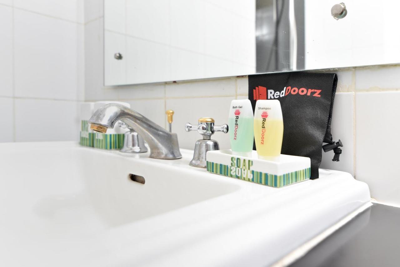 Reddoorz Plus @ Raya Legian Exteriér fotografie