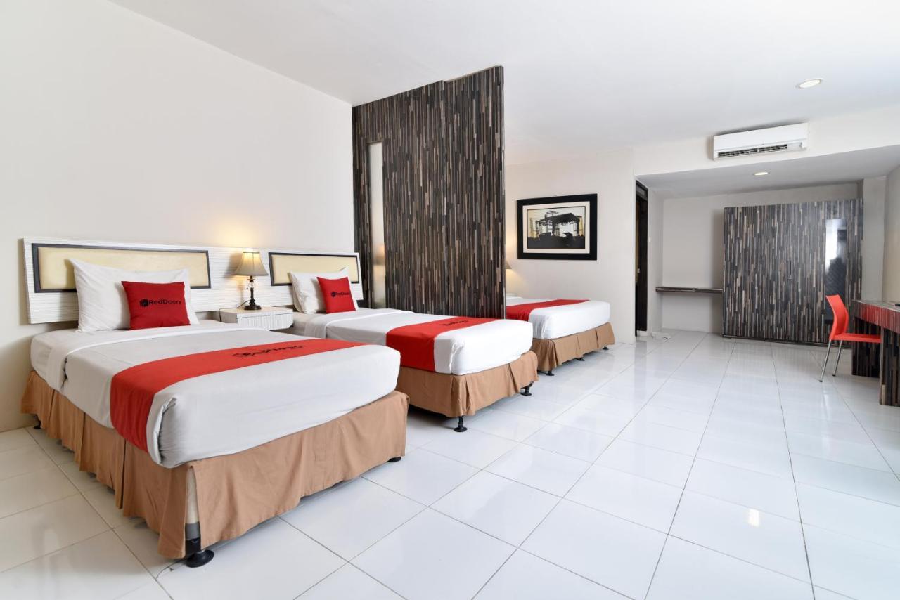 Reddoorz Plus @ Raya Legian Exteriér fotografie